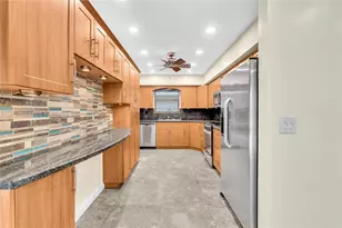 2114 N 44th Ave, Hollywood, FL 33021 - Photo 7