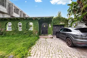 7701 NE 8th Ave, Miami, FL 33138 - Photo 5