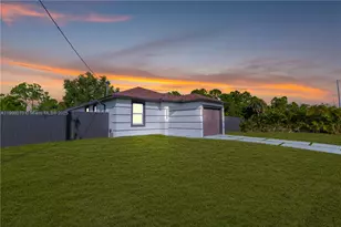 616 S Parker Ave, Lehigh Acres, FL 33974 - Photo 7