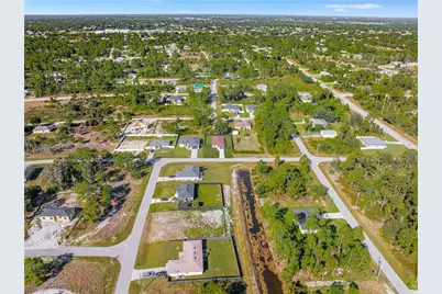 616 S Parker Ave, Lehigh Acres, FL 33974 - Photo 47