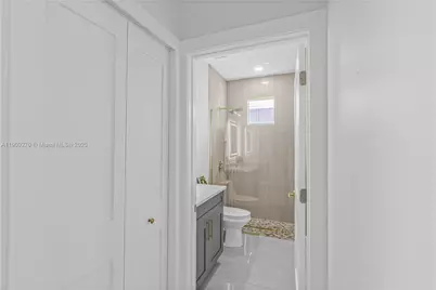 616 S Parker Ave, Lehigh Acres, FL 33974 - Photo 23