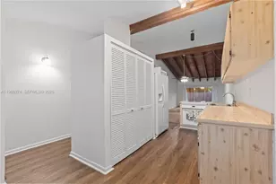 2331 Dogwood Ct, Pembroke Pines, FL 33026 - Photo 35