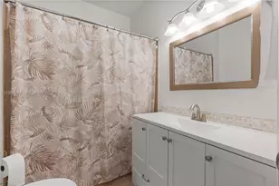 2331 Dogwood Ct, Pembroke Pines, FL 33026 - Photo 9