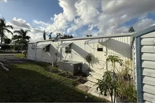 5470 SW 25th Way, Dania Beach, FL 33312 - Photo 7