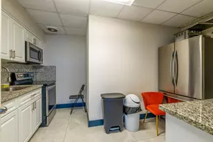 3140 S Ocean Dr, Hallandale Beach, FL 33009 - Photo 15