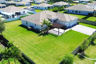 29405 SW 179th Ave, Homestead, FL 33030 - Photo 3