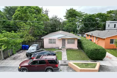 3350 Thomas Ave, Miami, FL 33133 - Photo 1