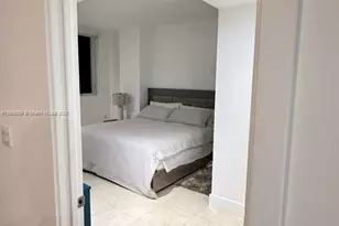 253 NE 2nd St, Miami, FL 33132 - Photo 9