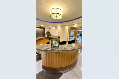 253 NE 2nd St #1901, Miami, FL 33132 - Photo 31