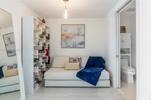 650 NE 32nd St, Miami, FL 33137 - Photo 11