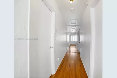 3470 N Meridian Ave, Miami Beach, FL 33140 - Photo 23