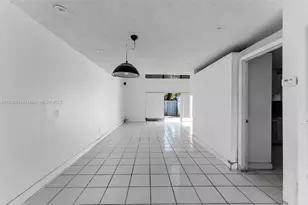 10215 SW 89th St, Miami, FL 33176 - Photo 5