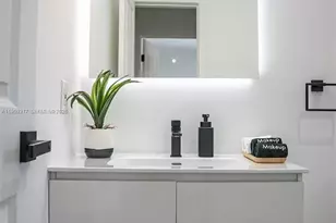 271 NW 143rd St, Miami, FL 33168 - Photo 19