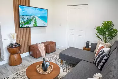 271 NW 143rd St, Miami, FL 33168 - Photo 13