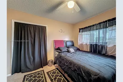 748 NW 2nd St, Florida City, FL 33034 - Photo 13