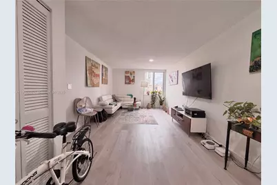 250 180th Dr #505, Sunny Isles Beach, FL 33160 - Photo 3