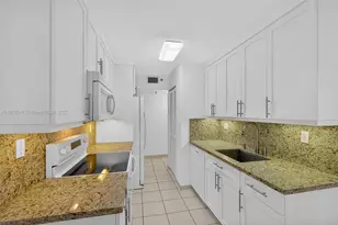 6061 Collins Ave, Miami Beach, FL 33140 - Photo 21