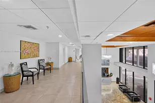 6061 Collins Ave, Miami Beach, FL 33140 - Photo 9