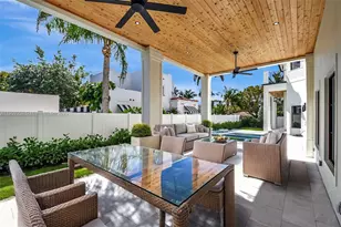 371 E Lakewood Rd, West Palm Beach, FL 33405 - Photo 19