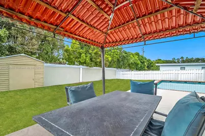 911 NW 135th Way, Sunrise, FL 33325 - Photo 33