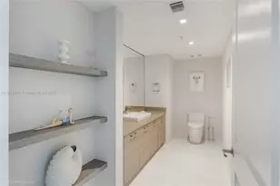 400 Sunny Isles Blvd, Sunny Isles Beach, FL 33160 - Photo 13