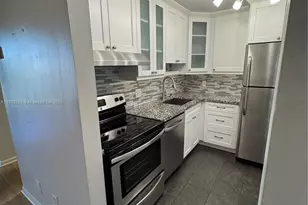 8411 NW 8th St, Miami, FL 33126 - Photo 3