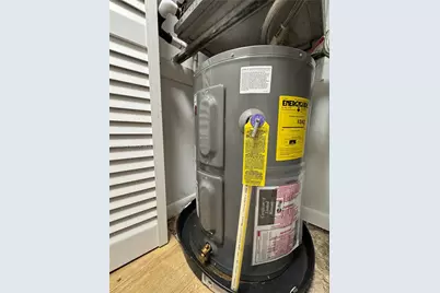 8411 NW 8th St #203, Miami, FL 33126 - Photo 11