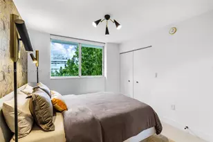 1100 100th St, Bay Harbor Islands, FL 33154 - Photo 17