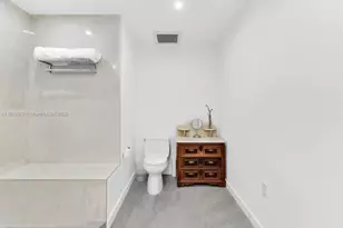 3131 NE 188th St, Aventura, FL 33180 - Photo 29