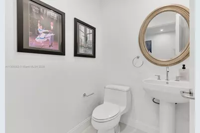 3131 NE 188th St #2-1004, Aventura, FL 33180 - Photo 31
