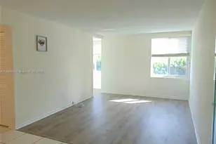 250 180th Dr, Sunny Isles Beach, FL 33160 - Photo 5