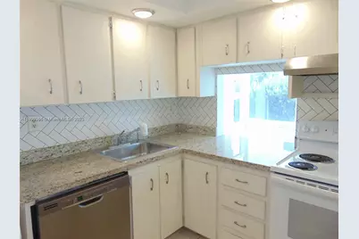 250 180th Dr #303, Sunny Isles Beach, FL 33160 - Photo 7