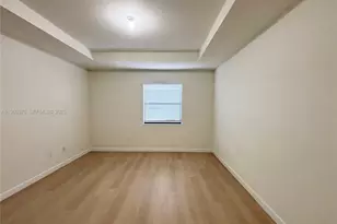 8875 NW 102nd Pl, Doral, FL 33178 - Photo 11