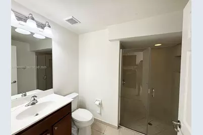 8875 NW 102nd Pl, Doral, FL 33178 - Photo 9