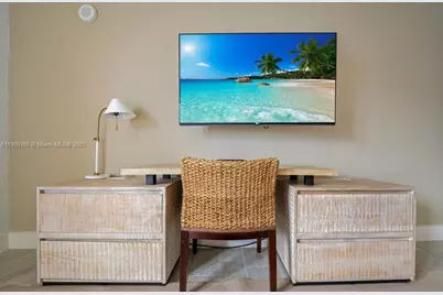 102 24th St #1204, Miami Beach, FL 33139 - Photo 31