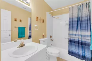 18865 NW 1st St, Pembroke Pines, FL 33029 - Photo 19