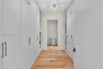 13045 Coronado Ter, North Miami, FL 33181 - Photo 33