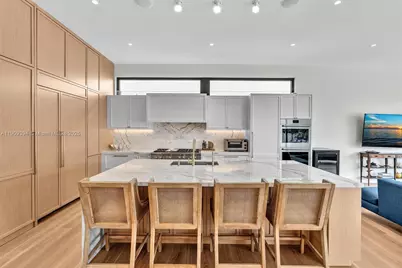 13045 Coronado Ter, North Miami, FL 33181 - Photo 7