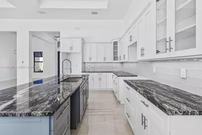 206 Jack Ave N, Other City - In The State Of Florida, FL 33971 - Photo 5