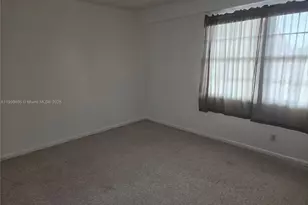 300 SW 130th Terrace, Pembroke Pines, FL 33027 - Photo 11