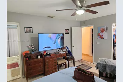 5108 Myrtle Dr, Fort Pierce, FL 34982 - Photo 11