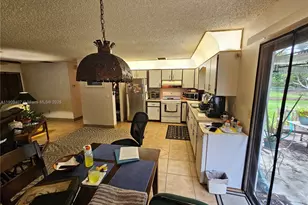 5108 Myrtle Dr, Fort Pierce, FL 34982 - Photo 5