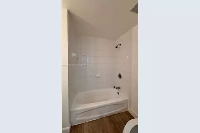 7930 N Nob Hill Rd #106, Tamarac, FL 33321 - Photo 15