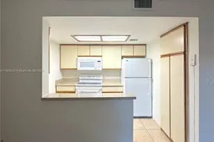 3215 Coral Lake Dr, Coral Springs, FL 33065 - Photo 19