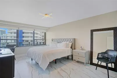 5225 Collins Ave #1403, Miami Beach, FL 33140 - Photo 11