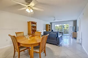 13105 SW 16th Ct, Pembroke Pines, FL 33027 - Photo 23