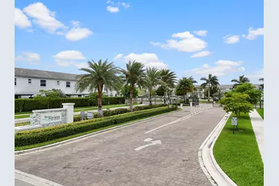 2723 SE 17th St, Homestead, FL 33035 - Photo 9