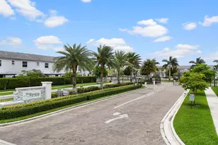 2723 SE 17th St, Homestead, FL 33035 - Photo 9