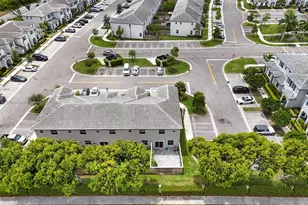 2723 SE 17th St, Homestead, FL 33035 - Photo 5