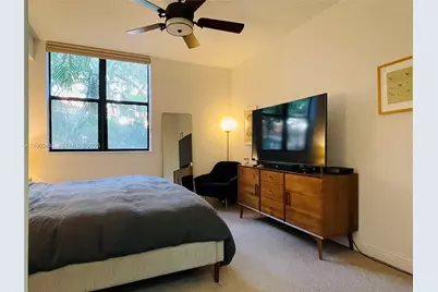 888 S Douglas Rd #119, Coral Gables, FL 33134 - Photo 11